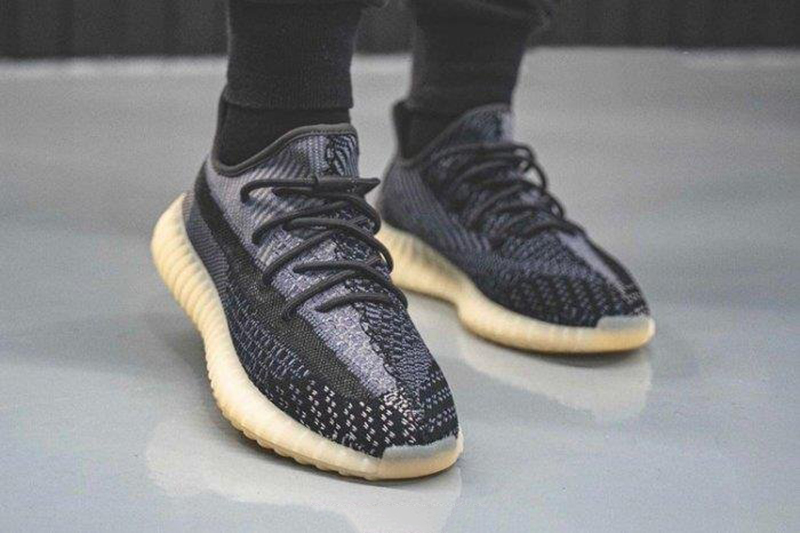 Yeezy Boost 350 V2 Carbon